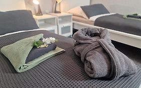 Ferienwohnung LandLicht mit Terrasse in ruhiger Lage
